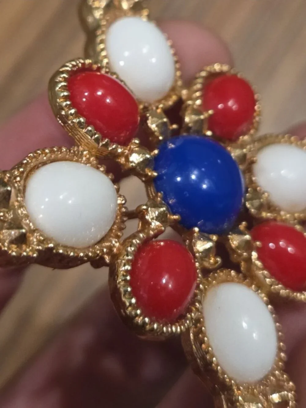 Vtg 70s Sarah Coventry Brooch Maltese Cross Gold Tone Red White Blue Americana